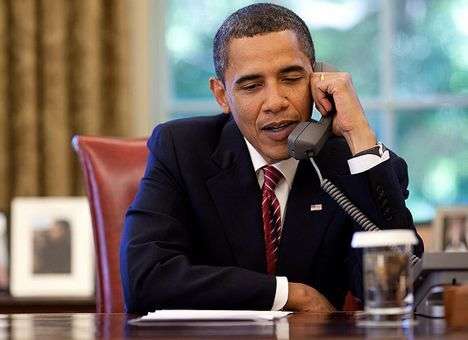 Обама пригрозил России новыми санкциями