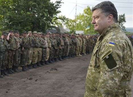 Порошенко подписал Закон «О частичной мобилизации»
