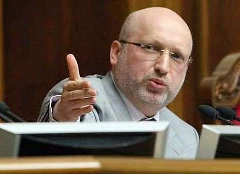 Турчинов заявил о роспуске фракции КПУ в Раде