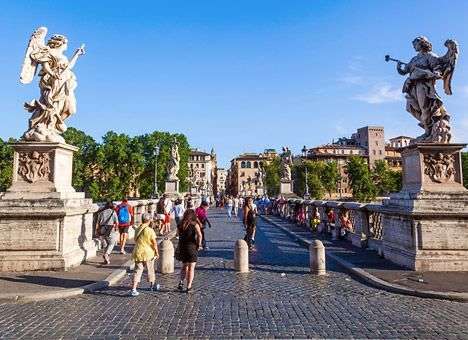 Рим поднимает налог для туристов