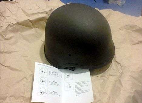 Прокуратура Польши вернула более 400 касок украинскому волонтеру