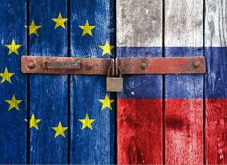 ЕС договорился ввести секторальные санкции против РФ