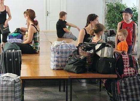 Через «зеленый коридор» сил АТО за день эвакуировано более 150 человек