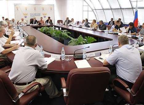 Россия разрешила футболистам с украинскими паспортами играть за крымские клубы