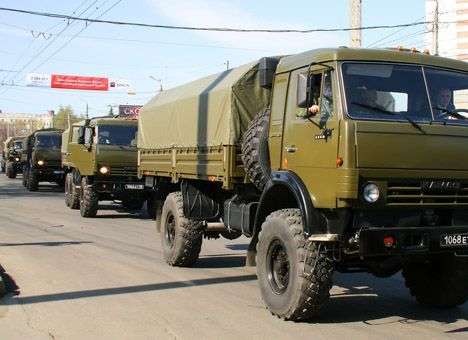 Россия отправила в Донбасс 280 «Камазов» гумпомощи