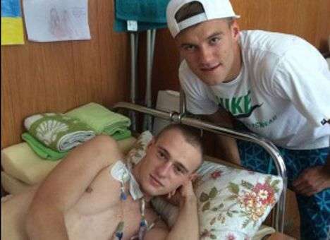 Игроки «Динамо» поддержали раненных в АТО солдат (ФОТО)