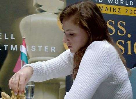 Королева шахмат завершила карьеру