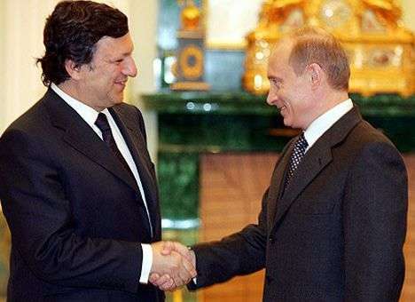 Путин и Баррозу условились обсудить Украину при личной встрече