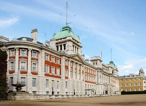 Посла РФ вызвали в МИД Великобритании из-за событий в Украине