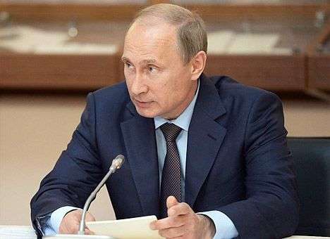 У Путина сообщили о сроках встречи с Порошенко