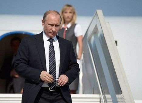 Кремль подтвердил поездку Путина на встречу с Порошенко в Минске