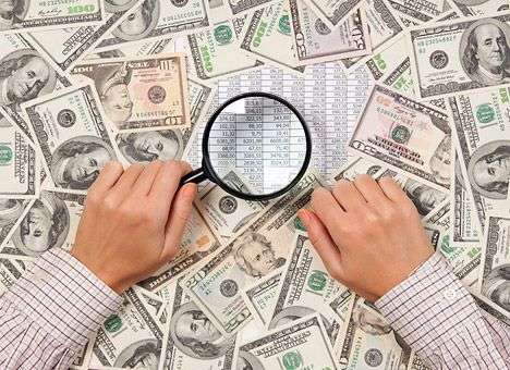 Гривна снова обваливается на межбанке