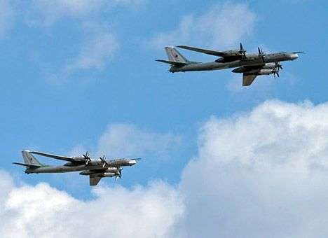 На перехват двух российских бомбардировщиков были подняты японские истребители