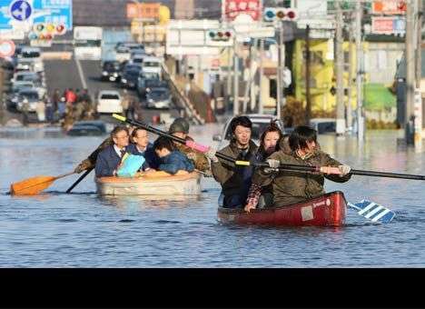 В Японии из-за ливней эвакуируют более 110 тыс. человек