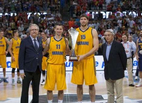 Сборная Украины провела последнюю тренировку перед отъездом на ЧМ-2014