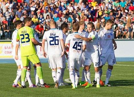 «Динамо» сыграет с «Карпатами», «Шахтеру» досталась «Полтава»