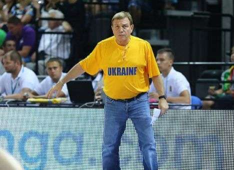 Тренер сборной Украины признался, что ему было нелегко прощаться с двумя игроками