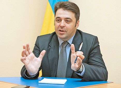 О сокращениях госслужащих