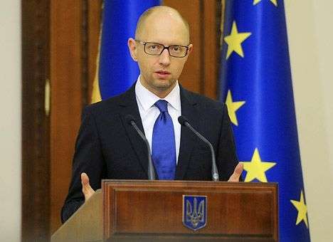 Украина возобновила курс на членство в НАТО – Яценюк