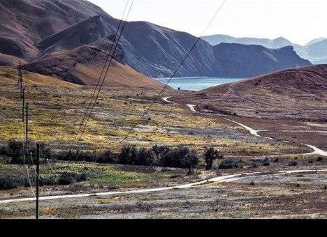 Медведев приказал подопечным добиться полной энергетической независимости Крыма от Украины