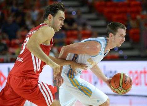 Сборная Украины сенсационно обыграла Турцию (ВИДЕО)