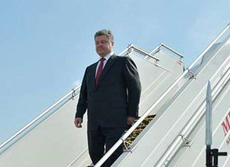 Порошенко прибыл на саммит НАТО