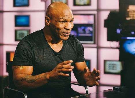 Промоутер россиянина Поветкина хочет пригласить Тайсона в Донецк