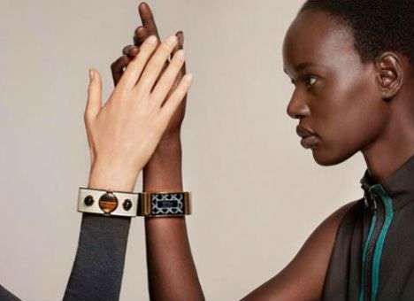 Intel выпустит «умный браслет»