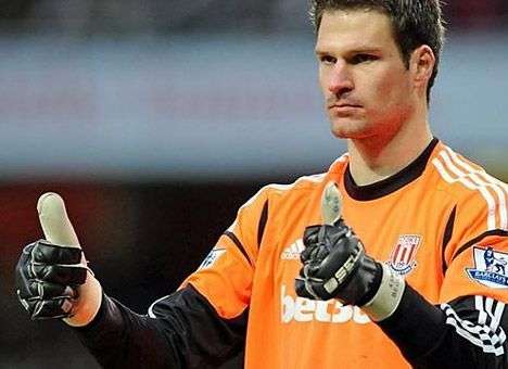 Боснийский вратарь «Сток Сити» попал в Книгу рекордов Гиннесса (ВИДЕО)