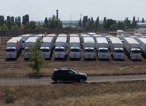 Россия решила отправить второй гуманитарный конвой автотранспортом