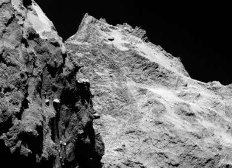 Европейские ученые получили самые четкие изображения кометы (ФОТО)