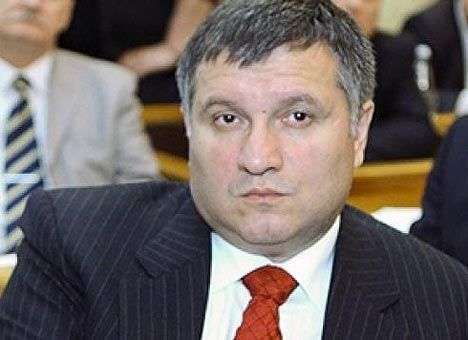 Партия регионов требует отправить в отставку Авакова