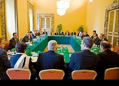 Утро в ЕС началось с ситуации в Украине