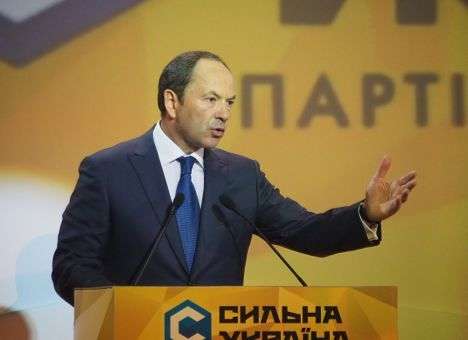 Тигипко: на выборах решается судьба единства Украины