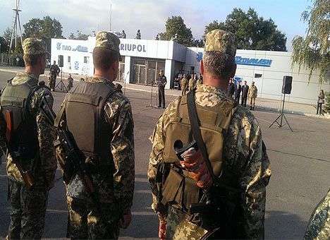 В Минобороны снимут форму со всех, кто не воюет