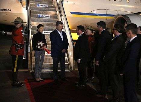 Порошенко улетел на встречу с Обамой и премьер-министром Канады (ФОТО)