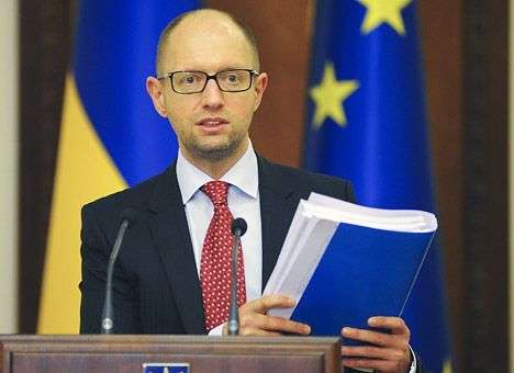 Яценюк рассказал, как и за какие деньги будут восстанавливать Донбасс