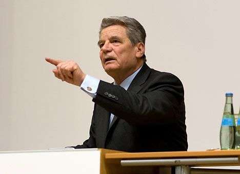 Президент ФРГ отказался ехать в Россию