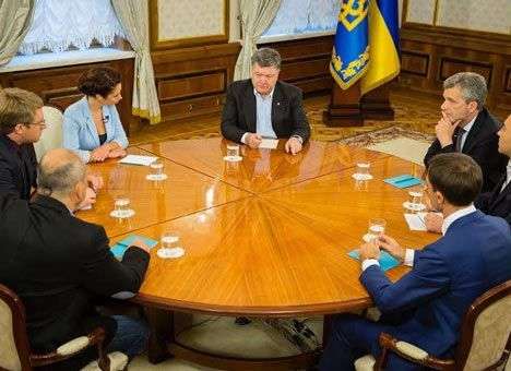 Порошенко объяснил, кто в Донбассе будет амнистирован и как будет действовать народная милиция