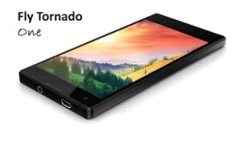 Fly презентовала новый премиум-смартфон Fly Tornado