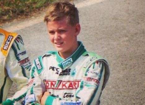 Сын Шумахера стал вице-чемпионом мира по картингу