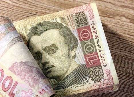 НБУ значительно укрепил курс гривны