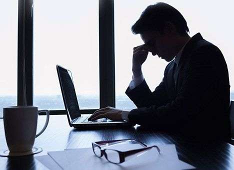 Сотрудники украинских офисов жалуются на хроническую усталость