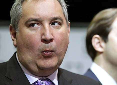 Вице-премьер РФ пообещал шоколадку тому, кто найдет его активы в Италии