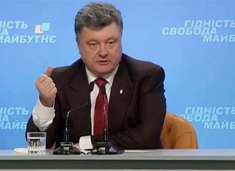 Порошенко обещает разобраться с курсом гривни