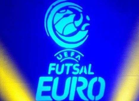 За путевку в финал Евро-2016 Украина будет сражаться в Баку