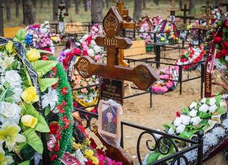 Свежие могилы российских десантников найдены в Костроме - СМИ (ФОТО)