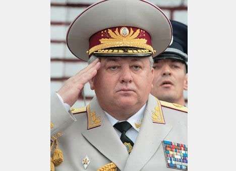 Порошенко назначил харьковского генерала главой Донецкой ОГА