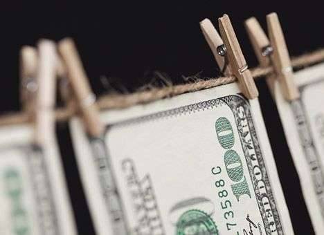 Рада поддержала закон, который поможет бороться с отмыванием денег