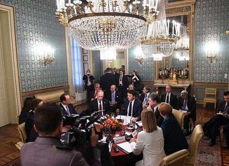 Встреча с участием Порошенко и Путина продлилась полтора часа - СМИ